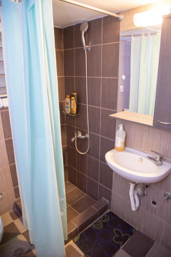 Aris Appartement *