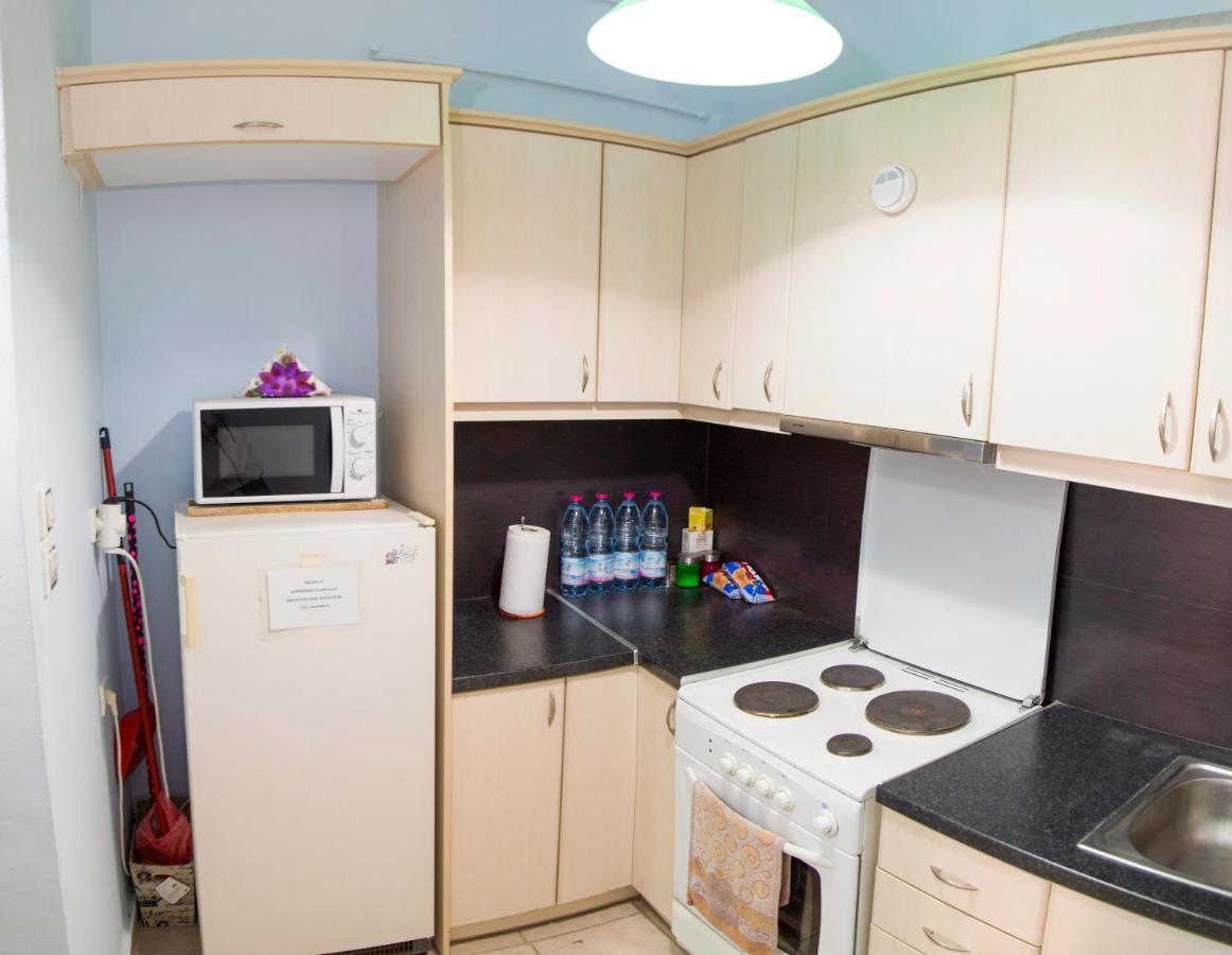 Apartment Aris *